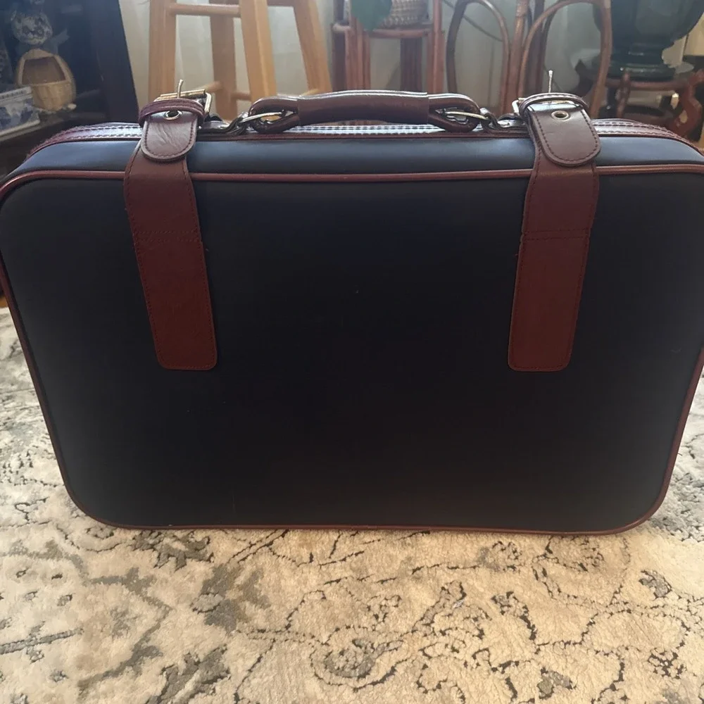 N/A vintage luggage